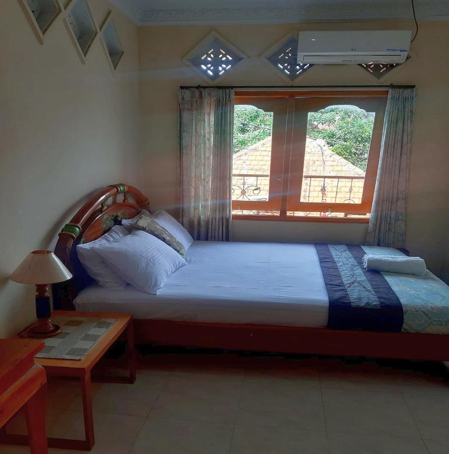 The Reinhold Guesthouse Bali Kerobokan Eksteriør billede