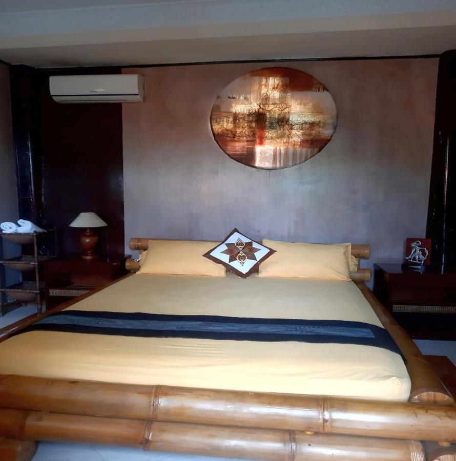 The Reinhold Guesthouse Bali Kerobokan Eksteriør billede