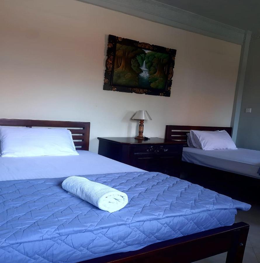The Reinhold Guesthouse Bali Kerobokan Eksteriør billede