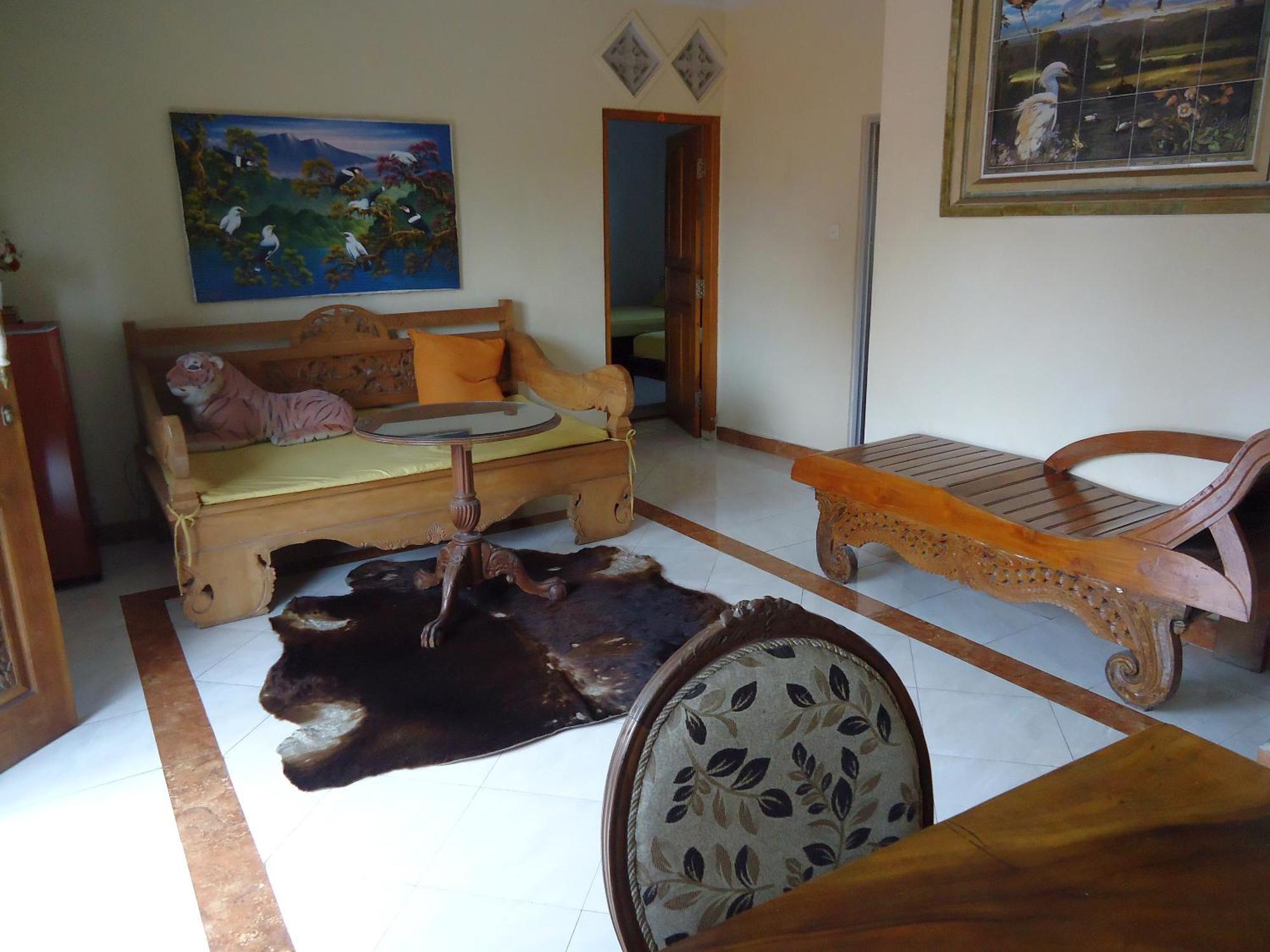 The Reinhold Guesthouse Bali Kerobokan Eksteriør billede