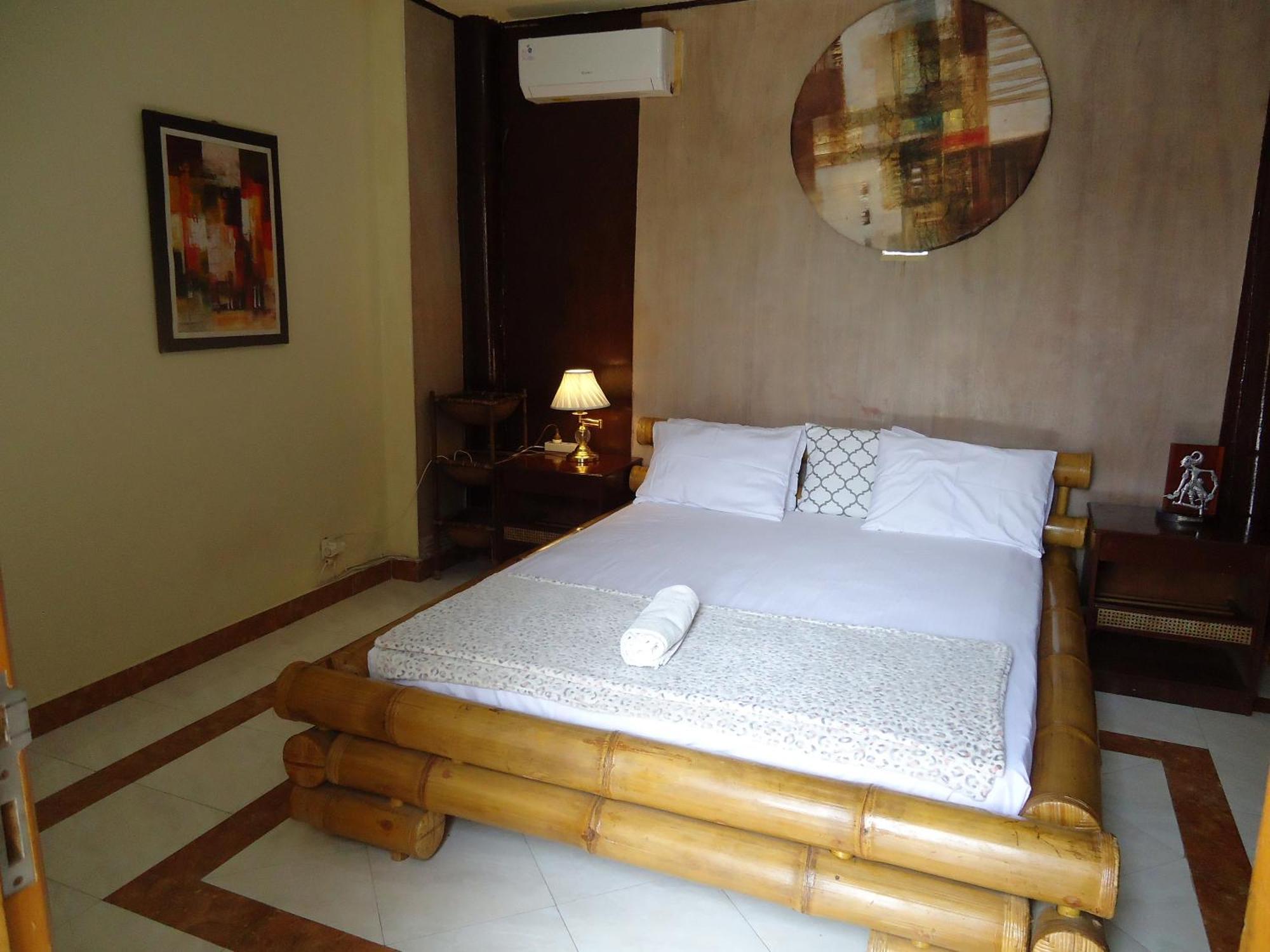 The Reinhold Guesthouse Bali Kerobokan Eksteriør billede