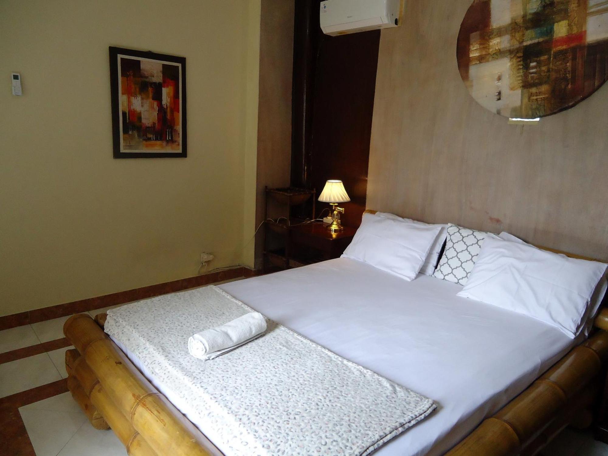 The Reinhold Guesthouse Bali Kerobokan Eksteriør billede