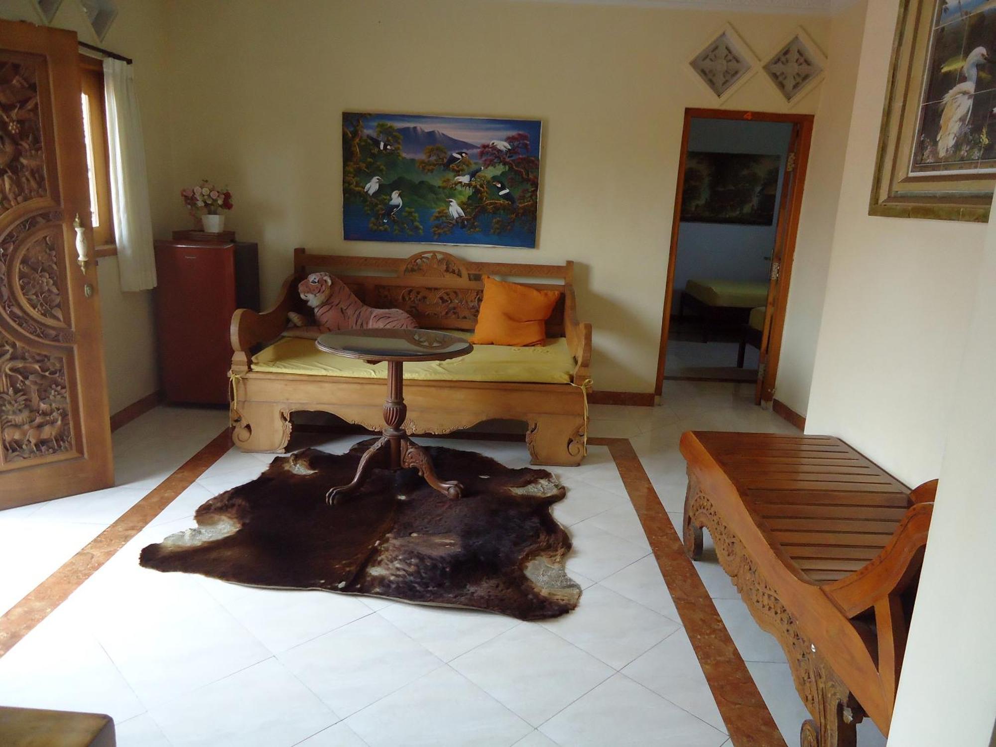 The Reinhold Guesthouse Bali Kerobokan Eksteriør billede