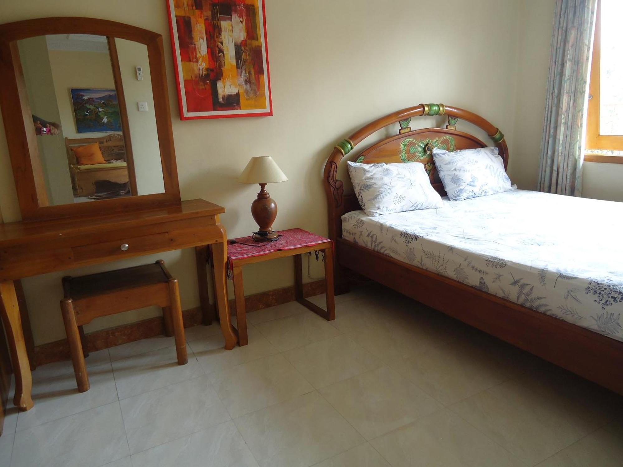 The Reinhold Guesthouse Bali Kerobokan Eksteriør billede